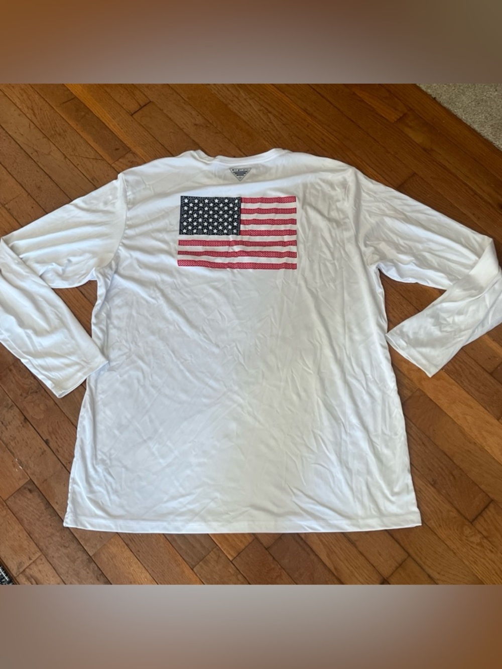 PFG Columbia Flag Shirt Size XL White Performance Outdoor Pullover Omni Shade